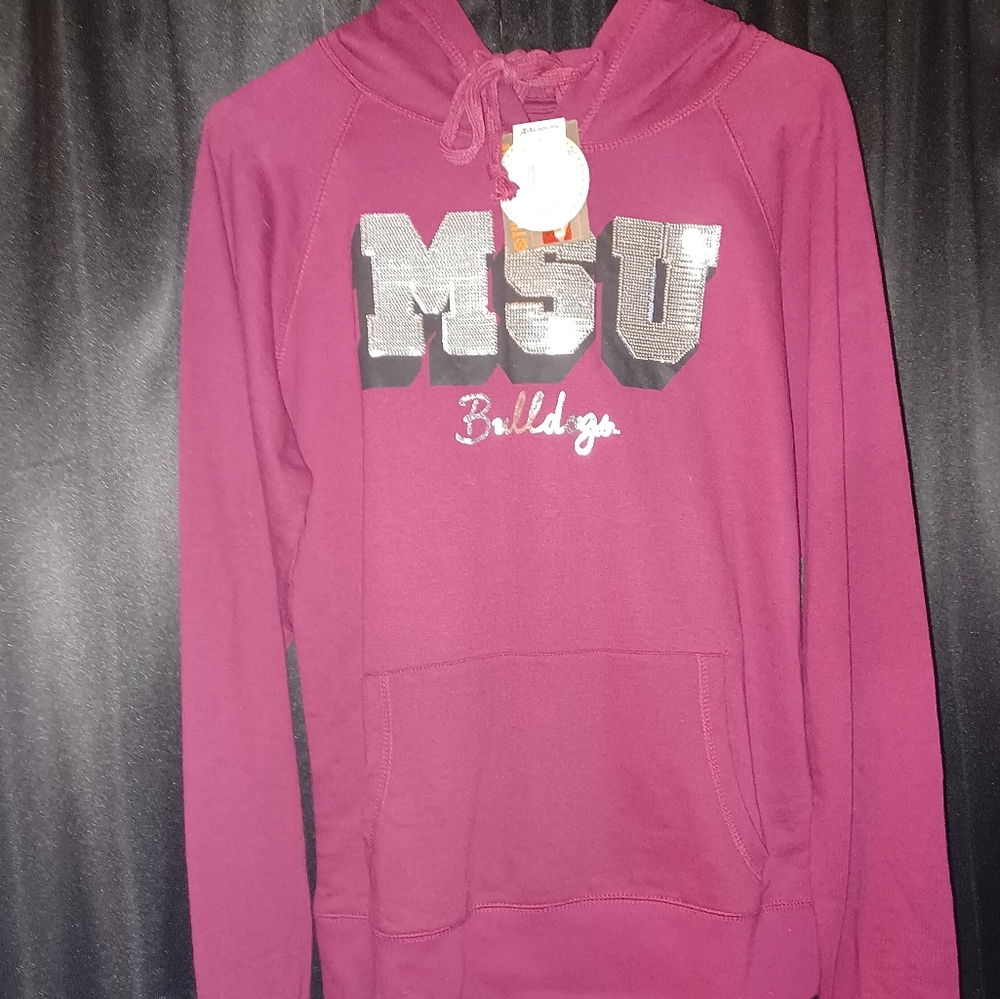 MSU Bulldogs Sweatshirt. Size Large